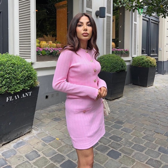 Zara gold button knit skirt - Picture 9 of 10